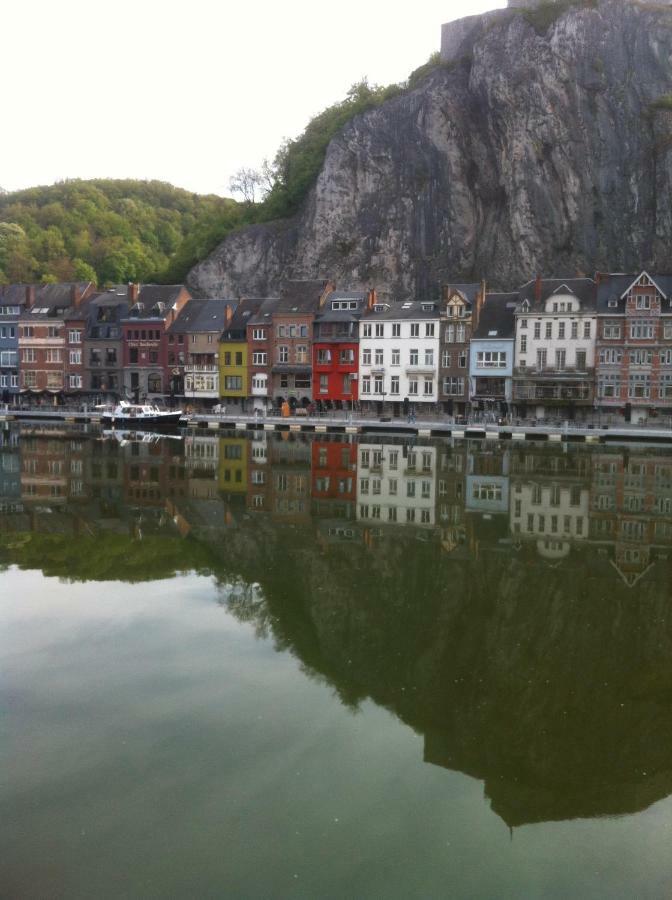 Le Saxo Cuivre Apartment Dinant Exterior photo